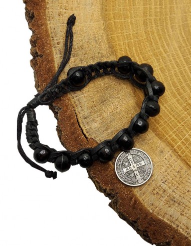 Bracelet dizaine bois et cuir noir avec médaille Saint benoît